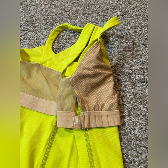 Lululemon Scoop Me Up Tank Top Size 4 - Picture 8 of 15